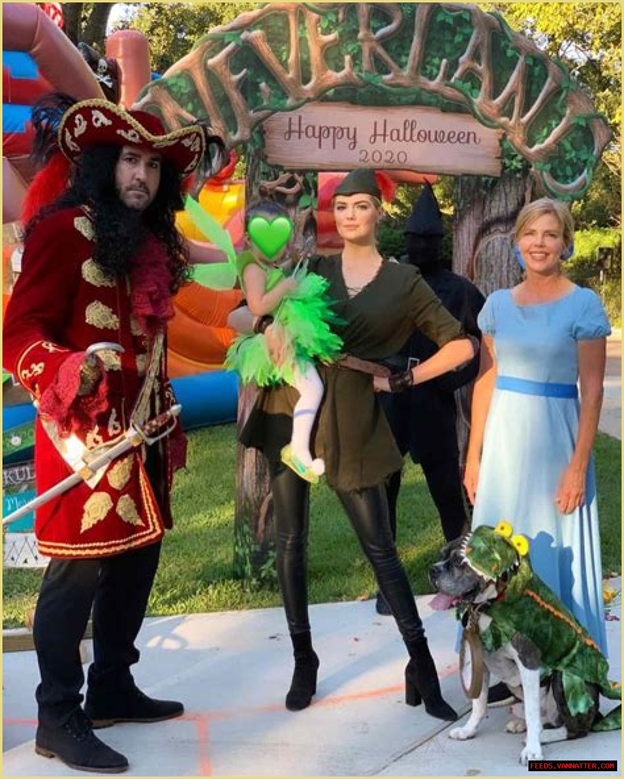 The best five celebrity family Halloween Costumes